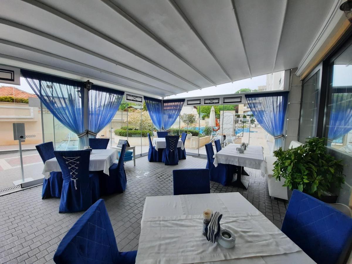Private Super Apartments By Sea In Apart Hotel ! Pomorie Ngoại thất bức ảnh