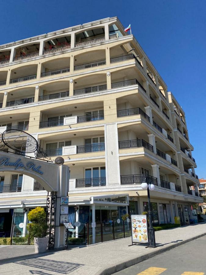 Private Super Apartments By Sea In Apart Hotel ! Pomorie Ngoại thất bức ảnh