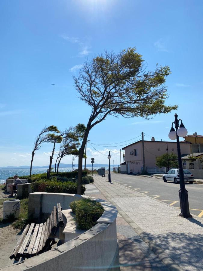 Private Super Apartments By Sea In Apart Hotel ! Pomorie Ngoại thất bức ảnh