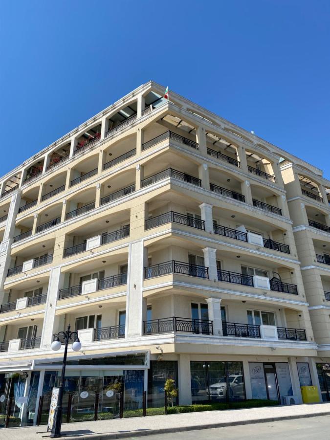 Private Super Apartments By Sea In Apart Hotel ! Pomorie Ngoại thất bức ảnh